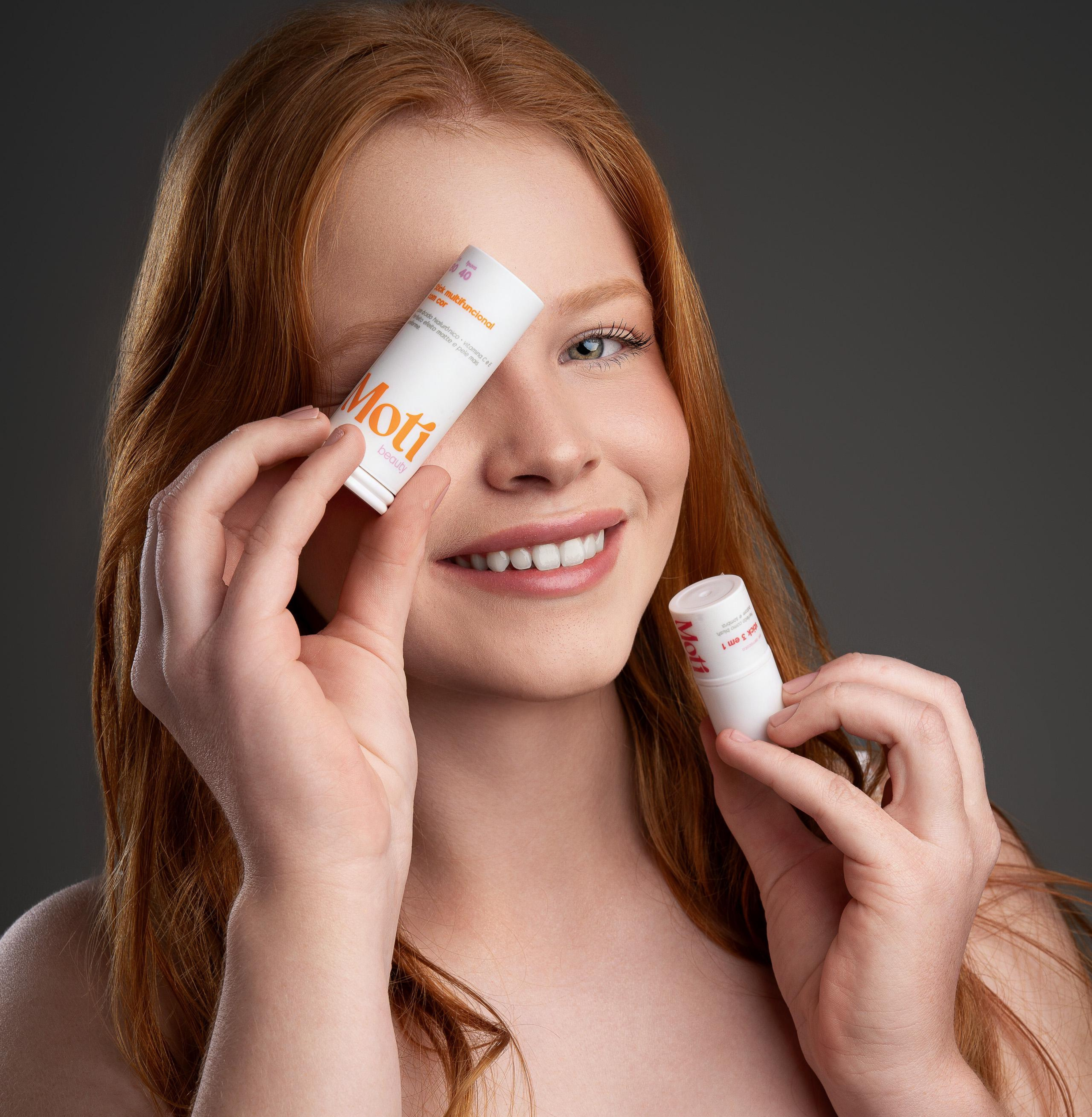 Kit Multifuncional Proteção Solar + Mousse Multiácidos